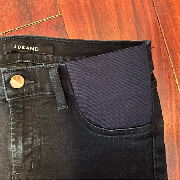 J Brand Maternity Jeans - Picture 8 of 9